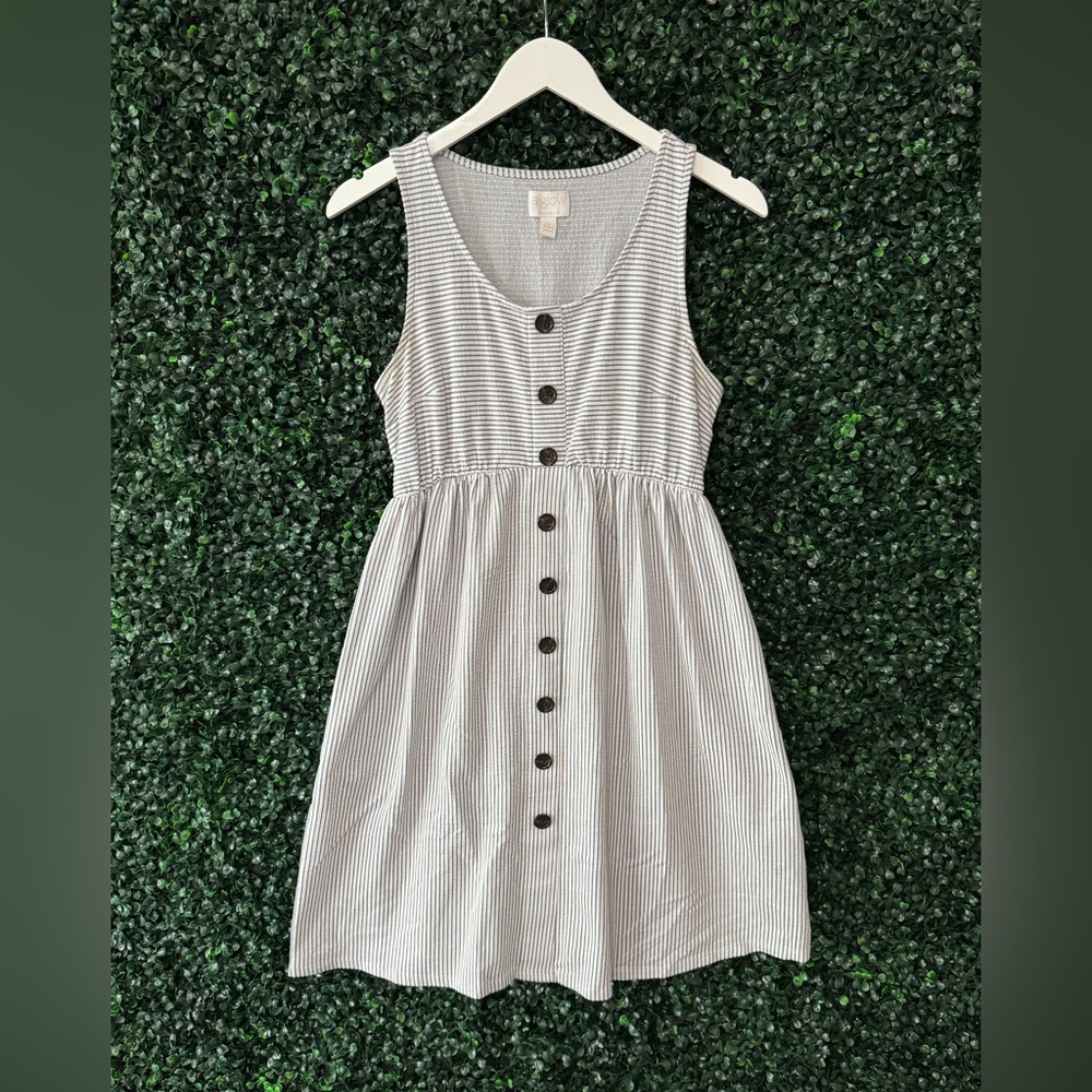 a:glow Maternity Sleeveless Button Detail Striped Dress with Pockets Size Medium